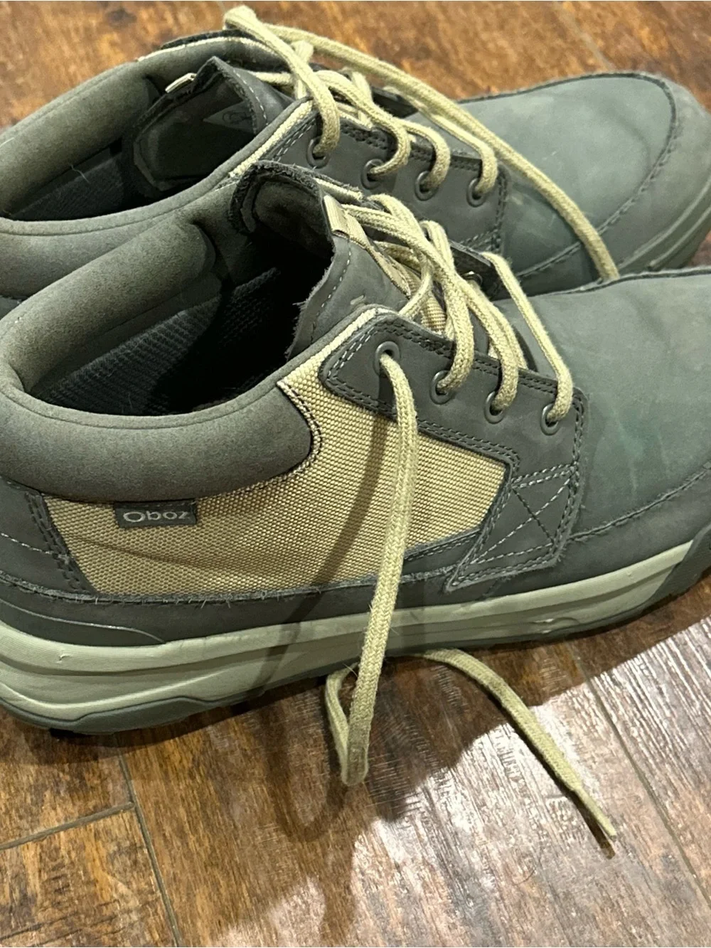 Oboz Burke Chukka casual shoe size 11